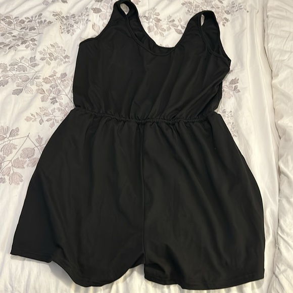 REORIA Womens Basic Summer Scoop Neck Sleeveless Tank Top Short Romper NEW - Picture 4 of 8